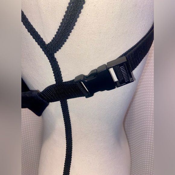 Unisex black unbranded waist Fanny Pack with adjustable strap - Picture 3 of 8